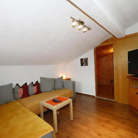 Apartment In Hippach Im Zillertal In The Mountains Muhlen  외부 사진