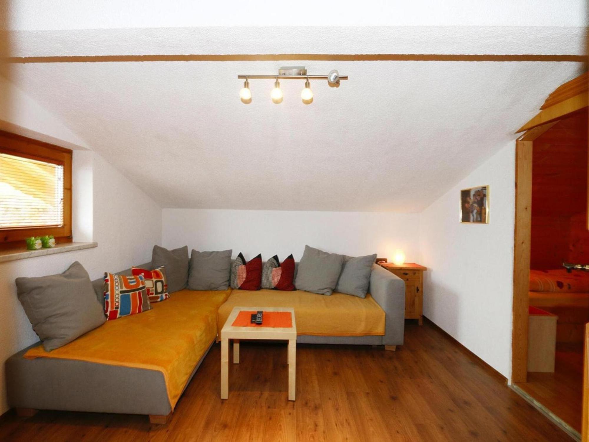 Apartment In Hippach Im Zillertal In The Mountains Muhlen  외부 사진