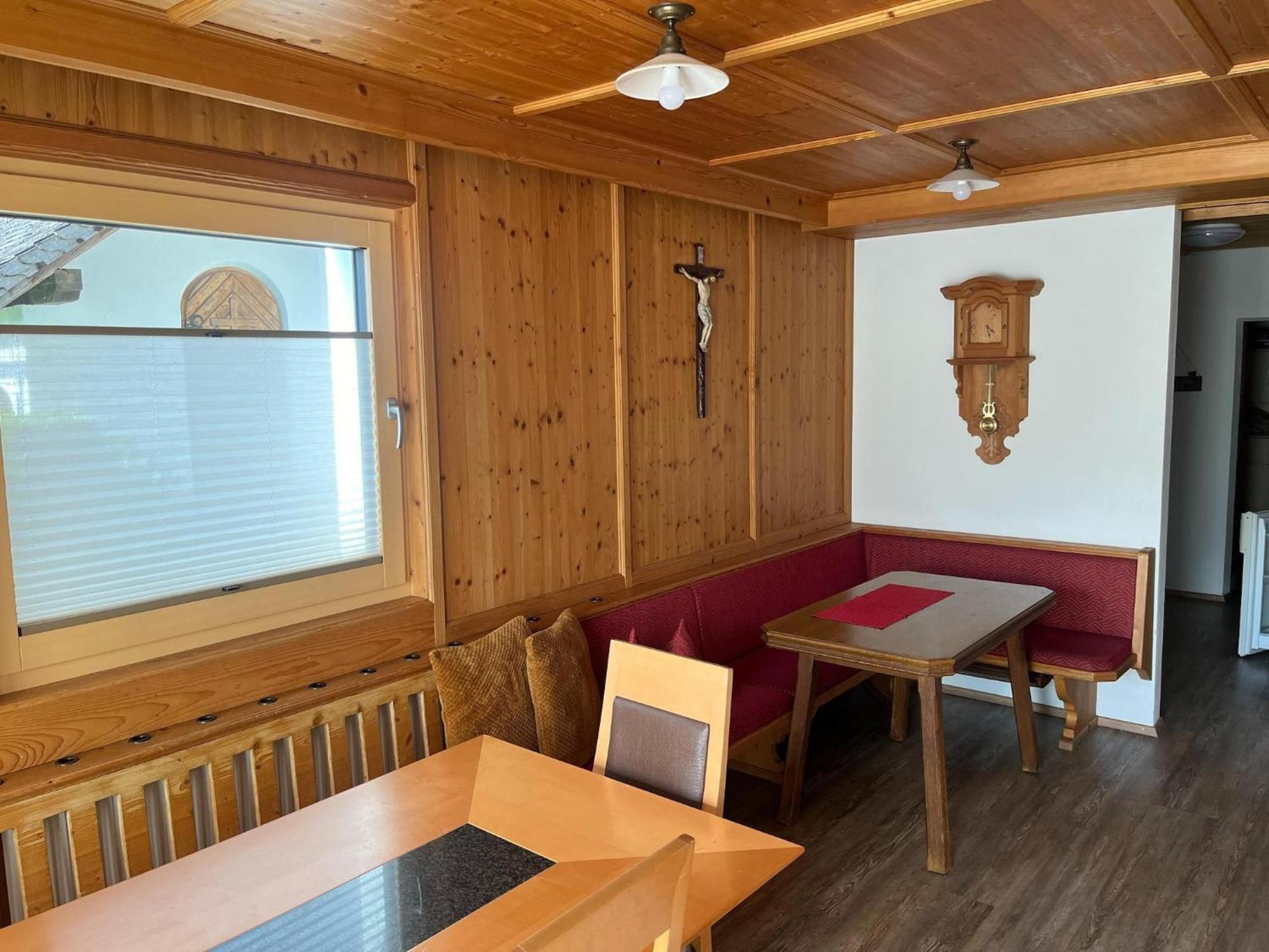 Apartment In Hippach Im Zillertal In The Mountains Muhlen  외부 사진